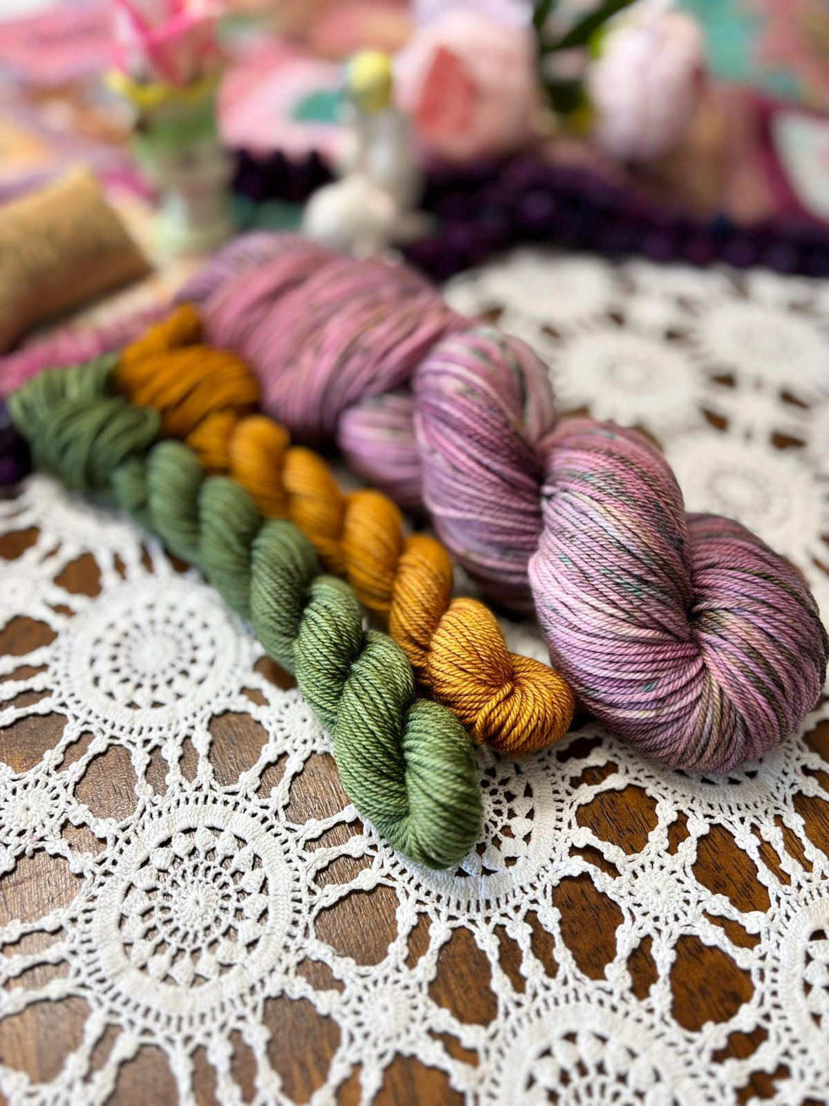 Silly Socks Set 01 Faded Pink/Green – 2 Mini Skeins + 1 x 100g Skein Hand Dyed Merino, 8ply, 75% Merino 25% Nylon