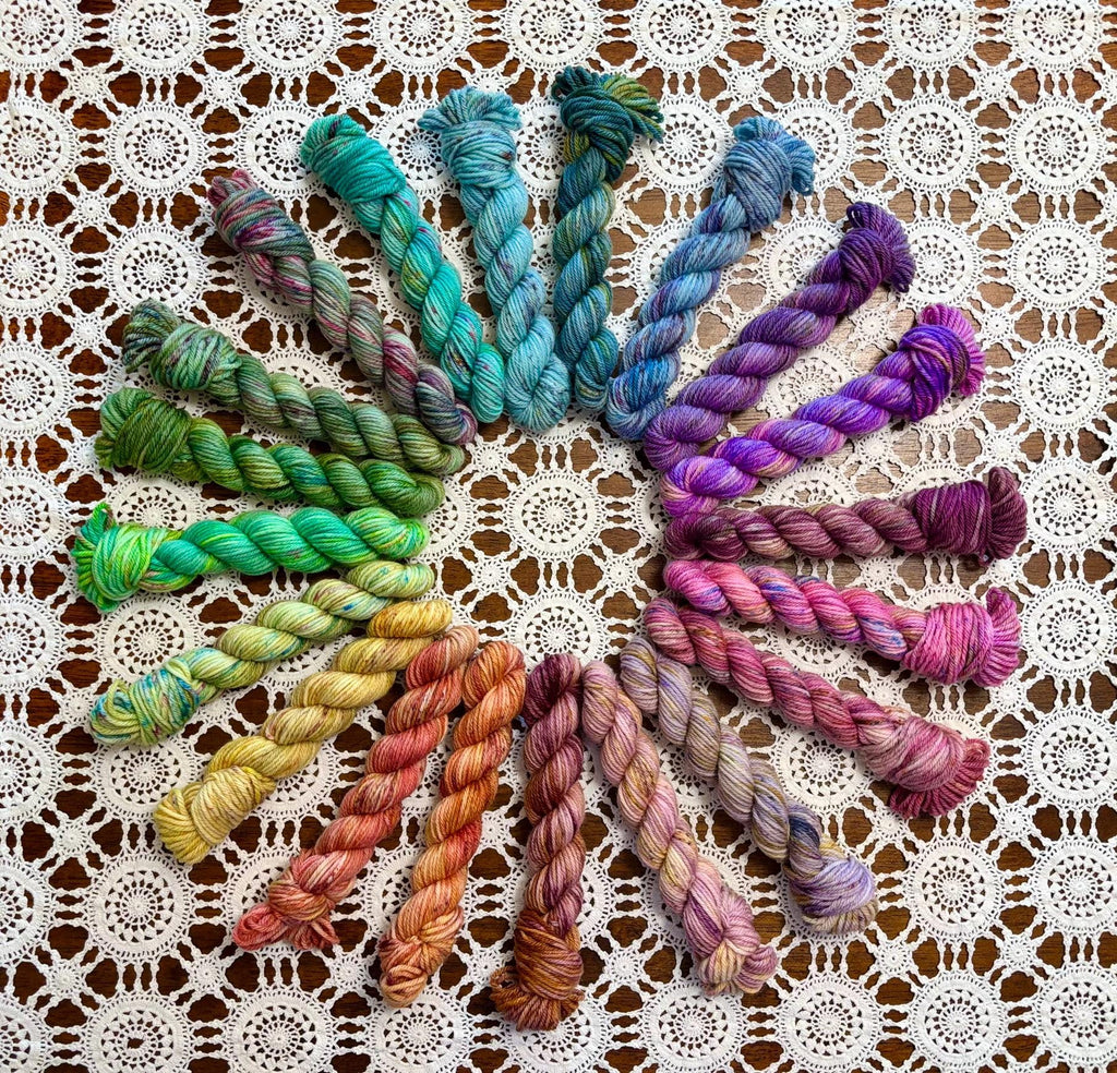 Colour Pop Mega Blanket Bits Deluxe Pack – 20 Mini Skeins + 5 x 50g Skeins Hand Dyed Merino, 8ply, 752m, 75% Merino 25% Nylon