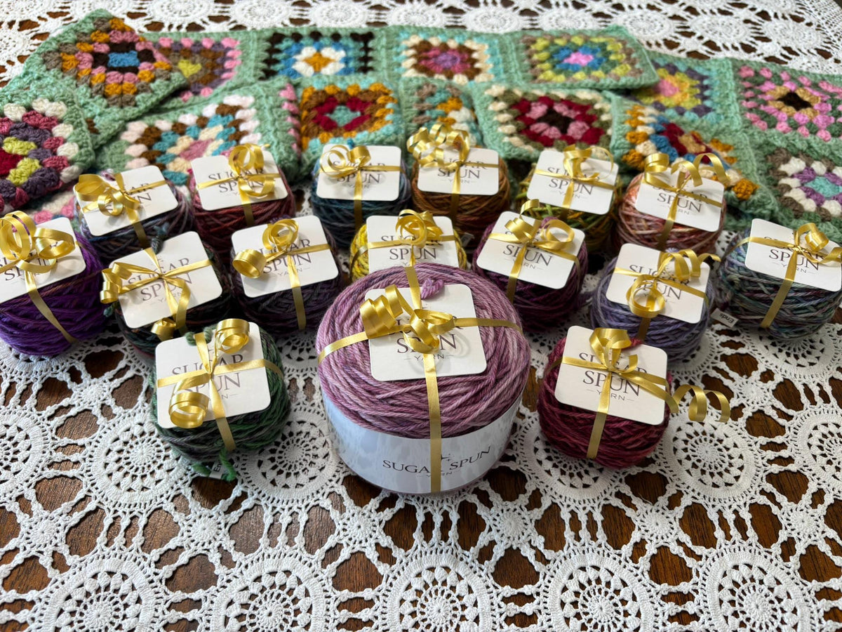 Colour Pop Blanket Bits Deluxe Cake Pack – 15 Mini Skeins + 100g Skein Hand Dyed Merino, 8ply, 910m, 75% Merino 25% Nylon