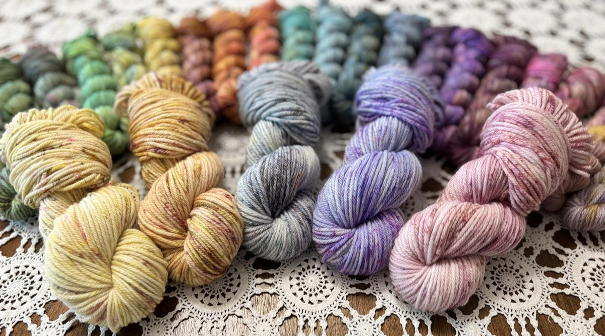 Colour Pop Mega Blanket Bits Deluxe Pack – 20 Mini Skeins + 5 x 50g Skeins Hand Dyed Merino, 8ply, 752m, 75% Merino 25% Nylon