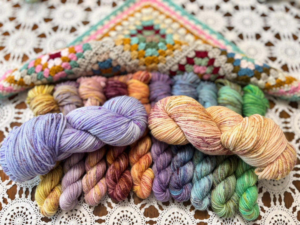Colour Pop Blanket Bits Deluxe Pack – 10 Mini Skeins + 2 x 50g Skeins Hand Dyed Merino, 8ply, 675m, 75% Merino 25% Nylon