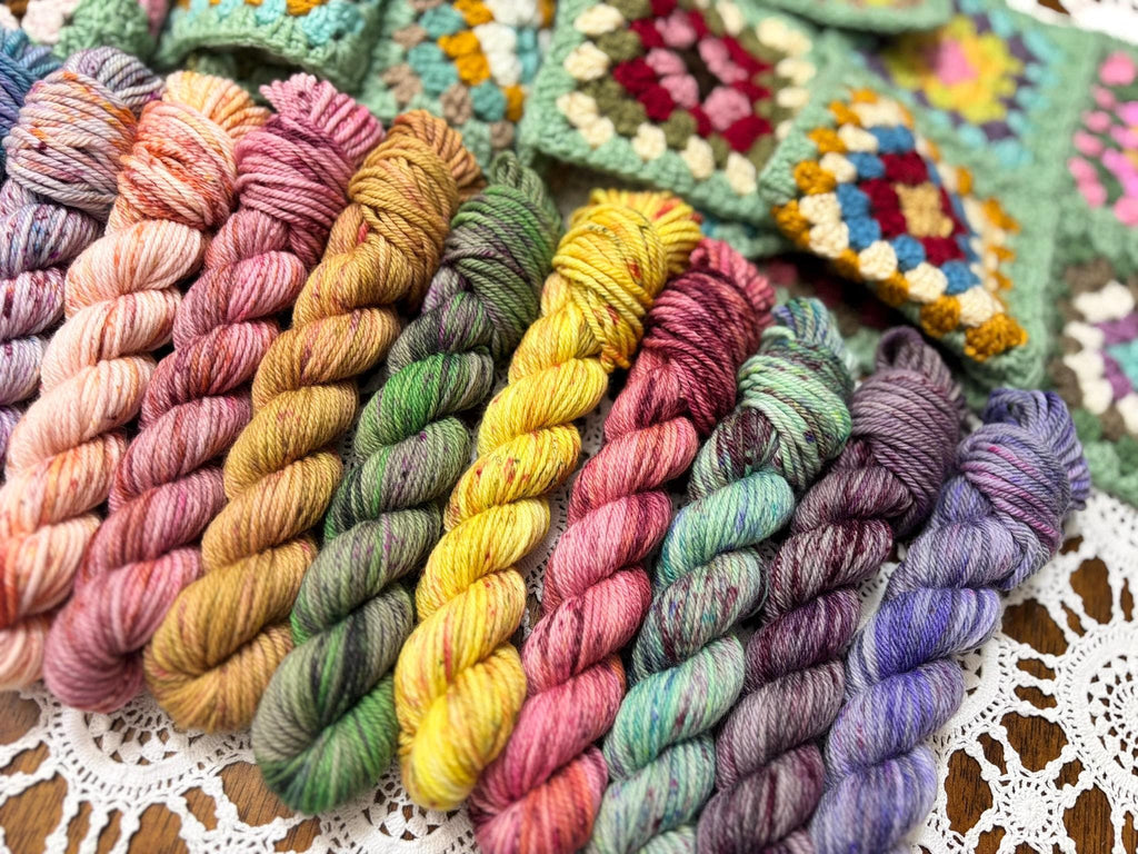 Colour Pop Blanket Bits Deluxe Pack – 15 Mini Skeins + 100g Skein Hand Dyed Merino, 8ply, 910m, 75% Merino 25% Nylon